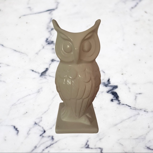 Ceramic white owl vase - Picture 1 of 2